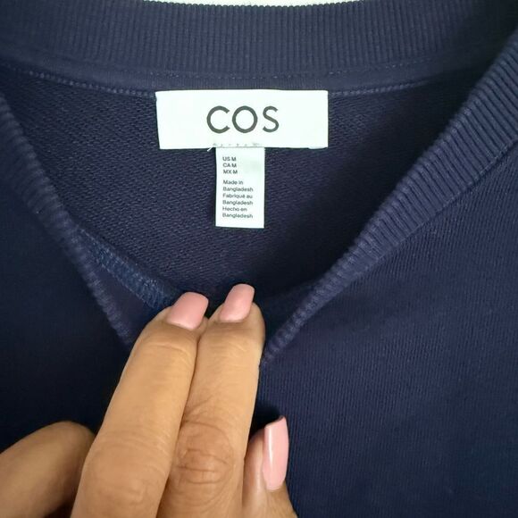 COS Men's Navy BlueCrewneck Sweatshirt - Picture 7 of 7
